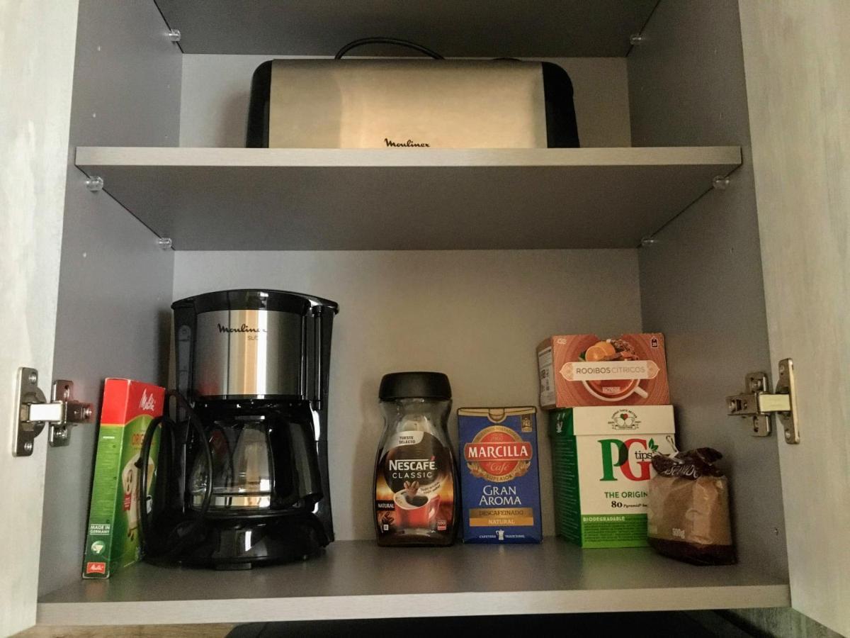 Perla De Malagueta Apartment Malaga Ngoại thất bức ảnh
