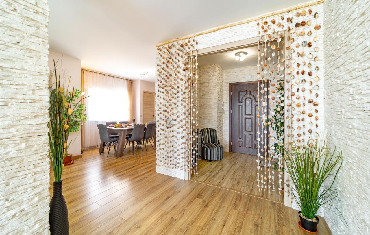Perla De Malagueta Apartment Malaga Ngoại thất bức ảnh