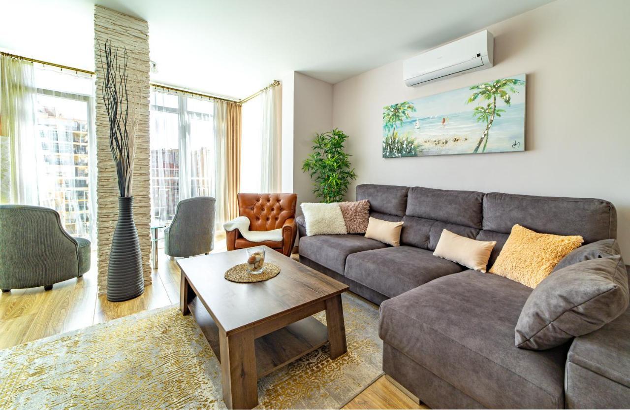 Perla De Malagueta Apartment Malaga Ngoại thất bức ảnh