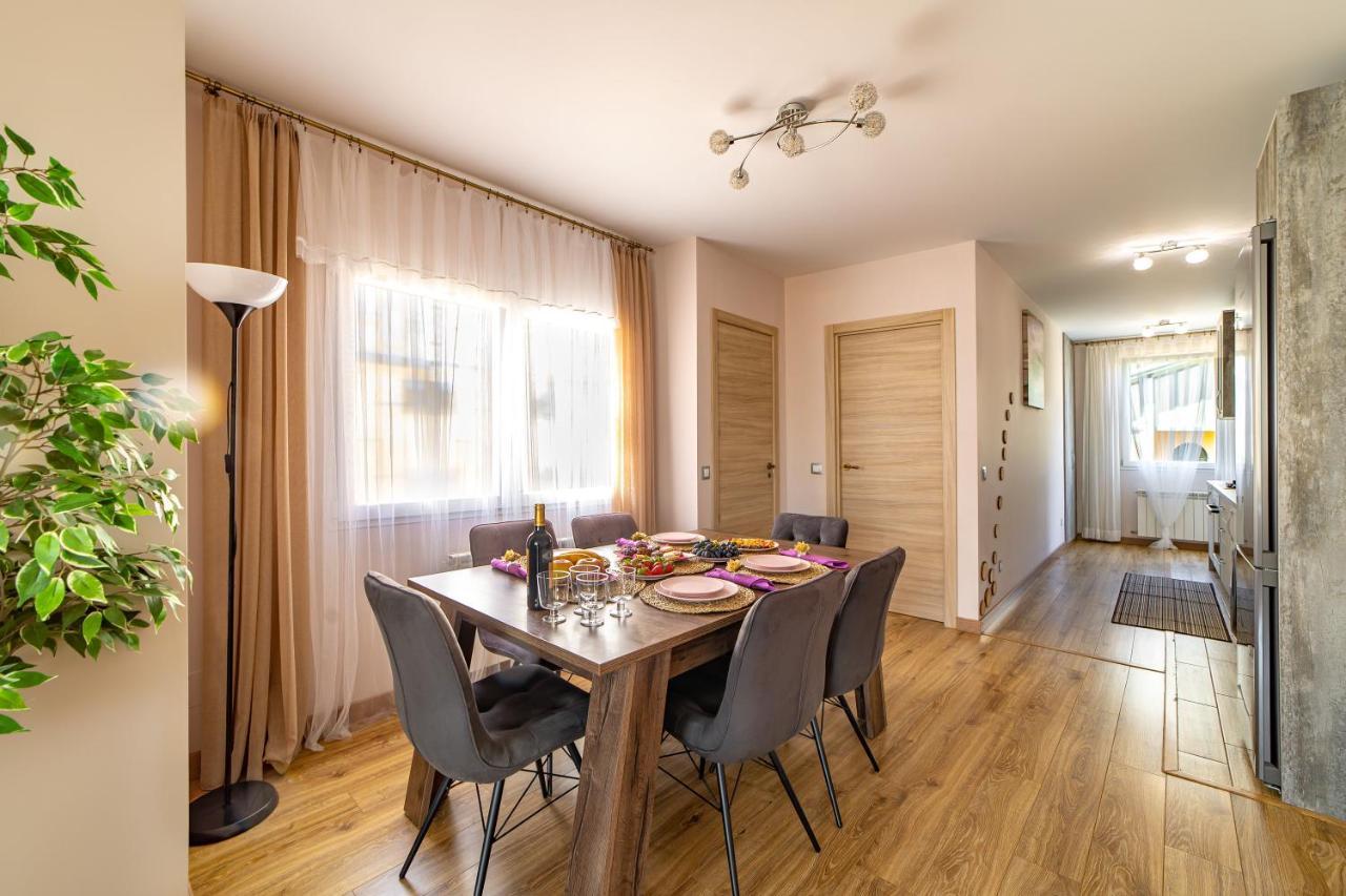 Perla De Malagueta Apartment Malaga Ngoại thất bức ảnh