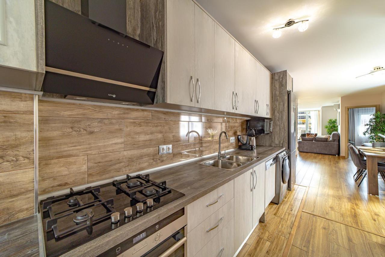 Perla De Malagueta Apartment Malaga Ngoại thất bức ảnh