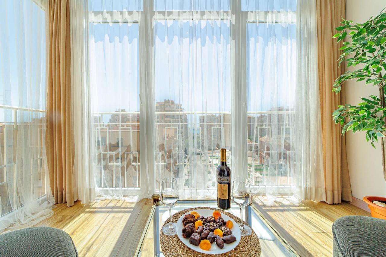 Perla De Malagueta Apartment Malaga Ngoại thất bức ảnh