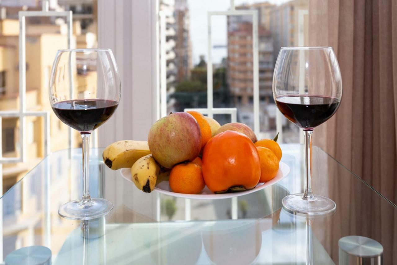 Perla De Malagueta Apartment Malaga Ngoại thất bức ảnh